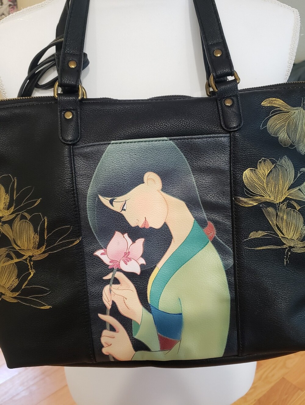Disney Mulan Black Purse w/Mirror